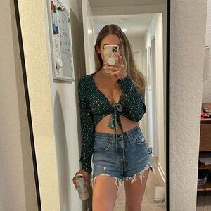 Brandy Melville Women's Green Crop-top